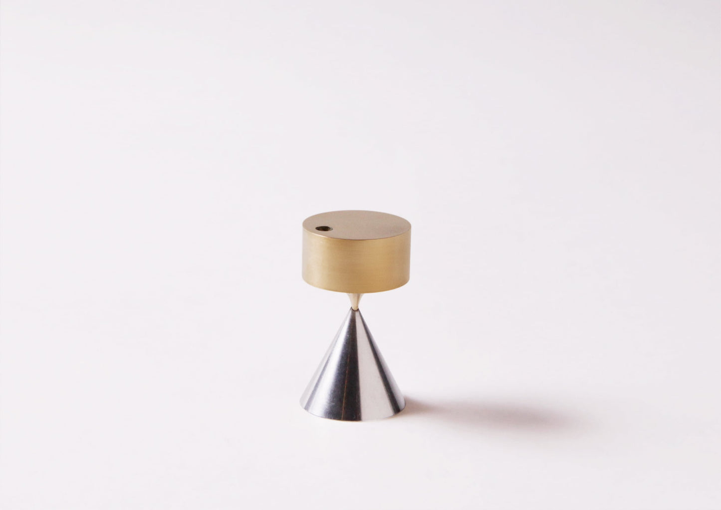 sakai kitchen〈堺キッチン〉【ハイテン工業】KON-KOU ~混淆~ incense holder　【balance】