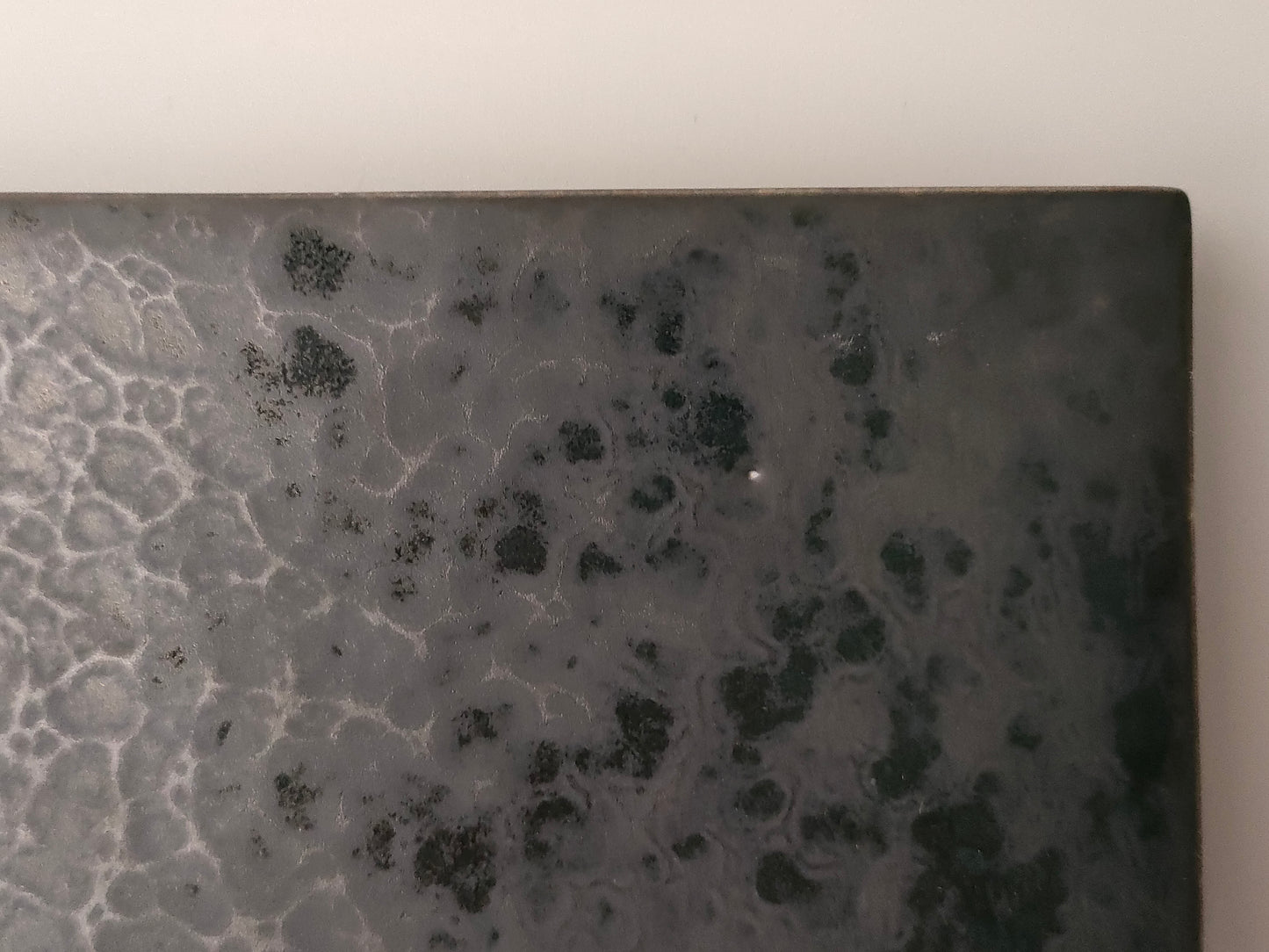 【旅皿】黒陶　長角板皿（低）20cm