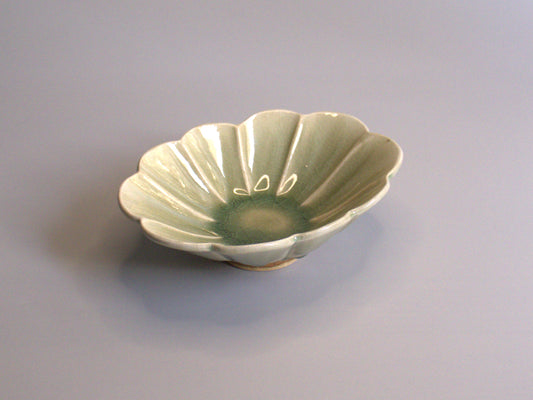 Onland Store 香山窯　ビードロ釉菊型変形鉢-