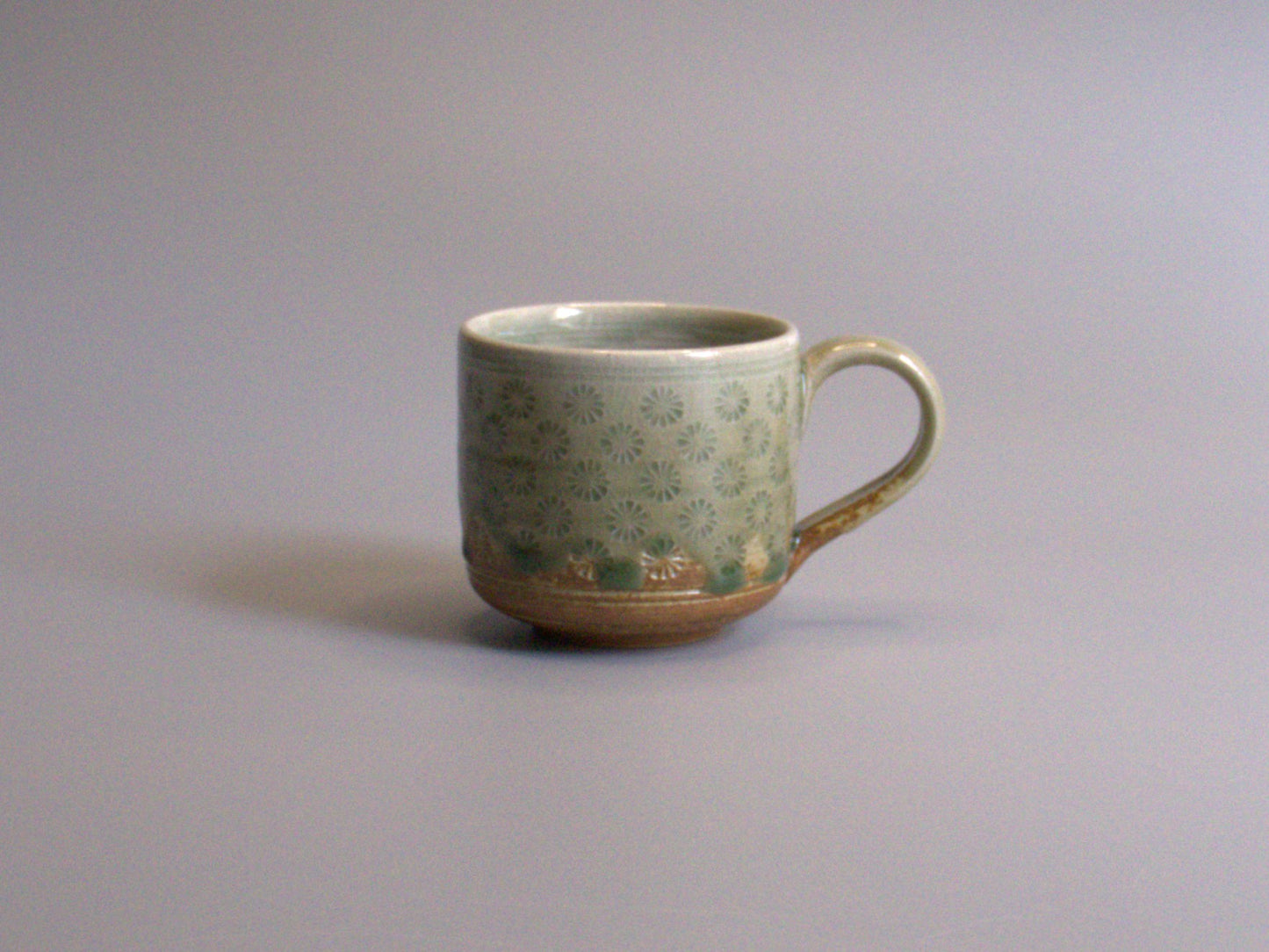 Onland store-香山窯　ビードロ釉印花文マグカップ（角）-