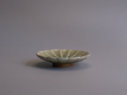 -Onland store　香山窯　ビードロ釉菊型天塩皿-