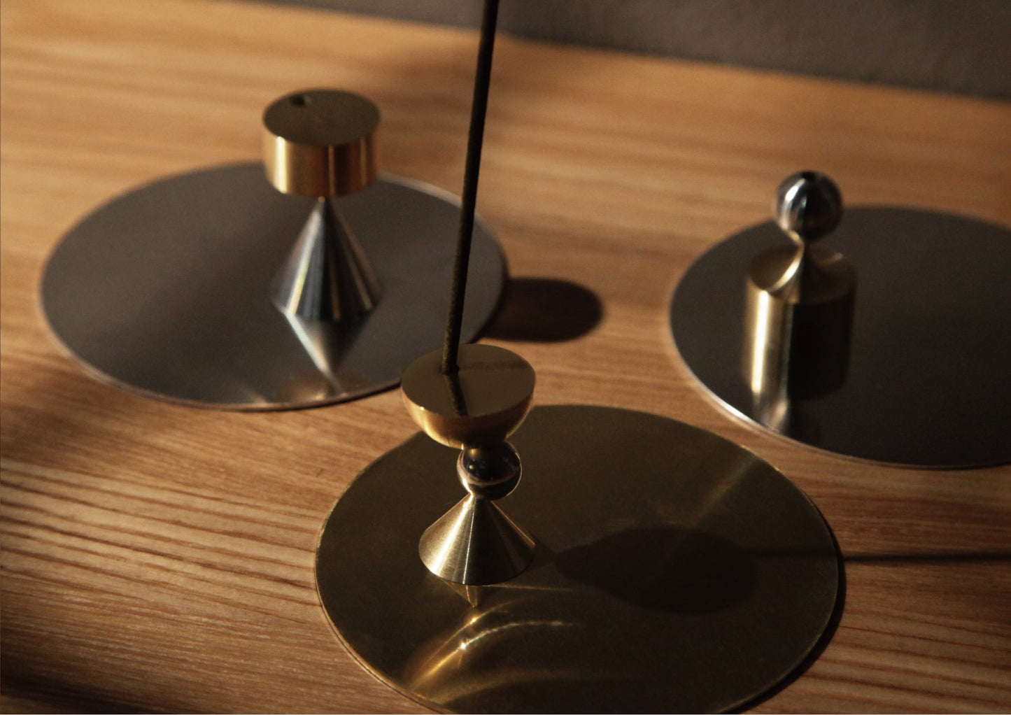 sakai kitchen〈堺キッチン〉【ハイテン工業】KON-KOU ~混淆~ incense holder　【balance】