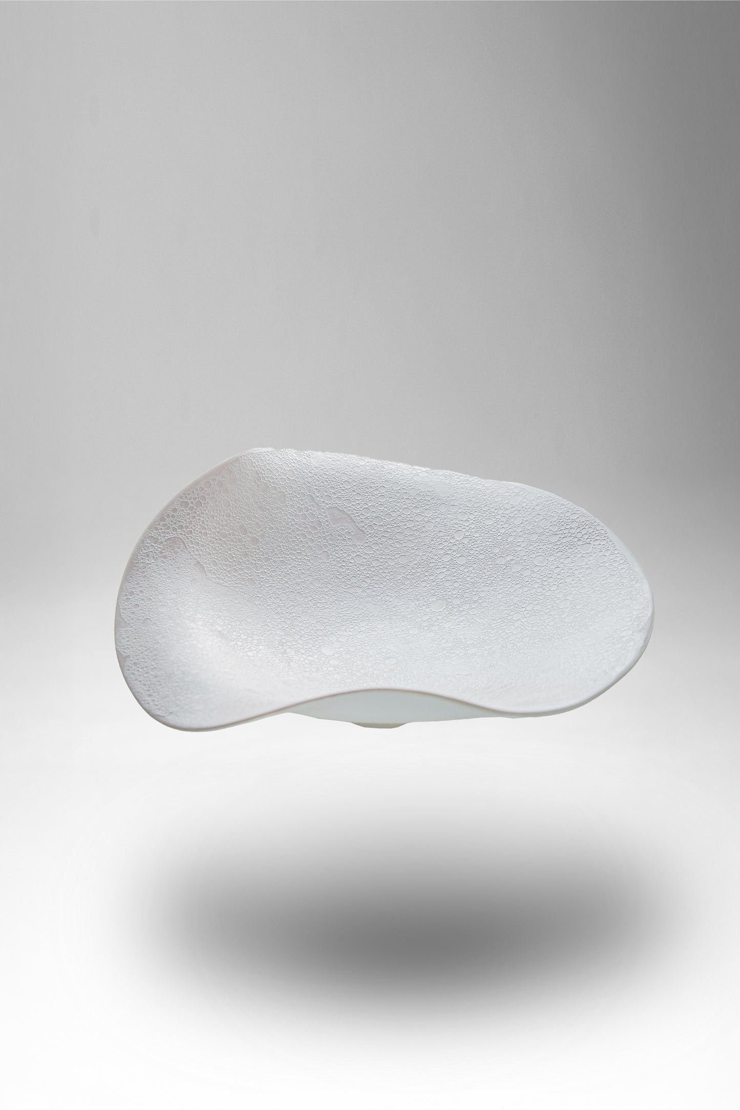 【旅皿】泡化粧ピンクパール カービー鉢