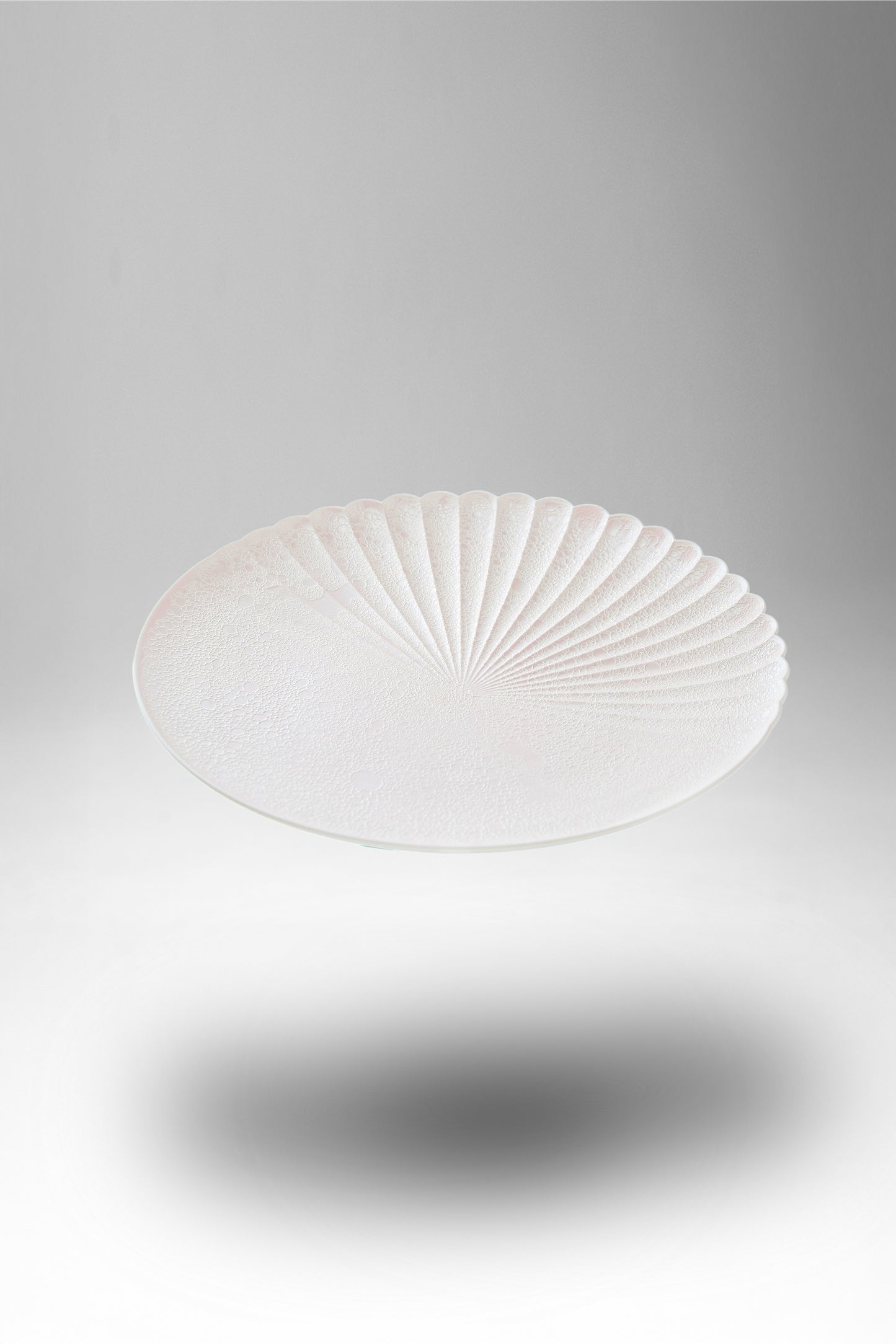 【旅皿】泡化粧ピンクパール 22cmプレート