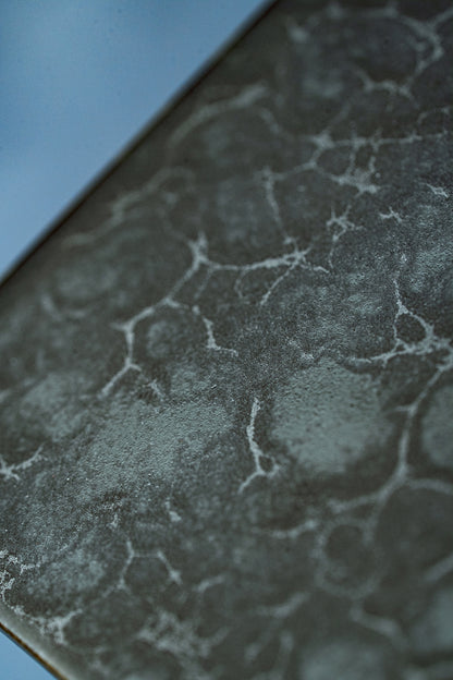 【旅皿】黒陶　長角板皿（低）20cm