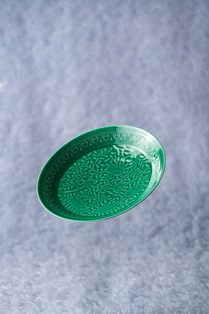 【旅皿】錦緑交趾浮彫紋　6.5寸皿