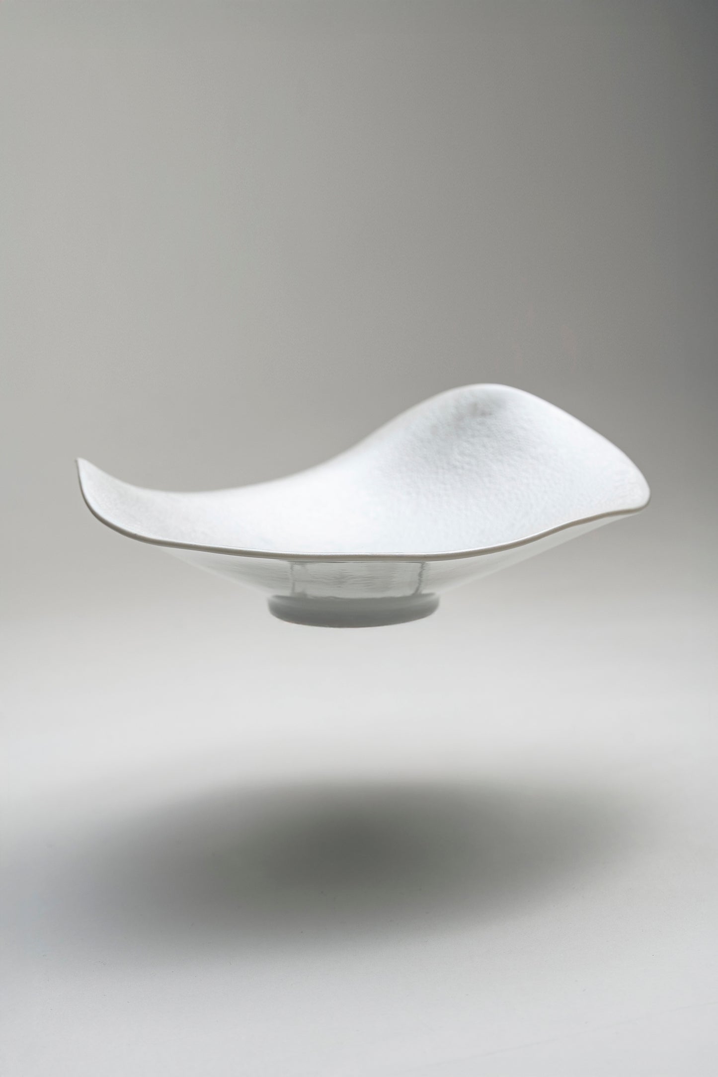 【旅皿】泡化粧パールカービー鉢